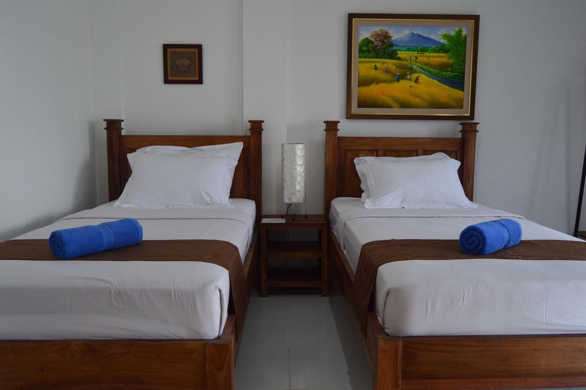 Askara & * Ubud